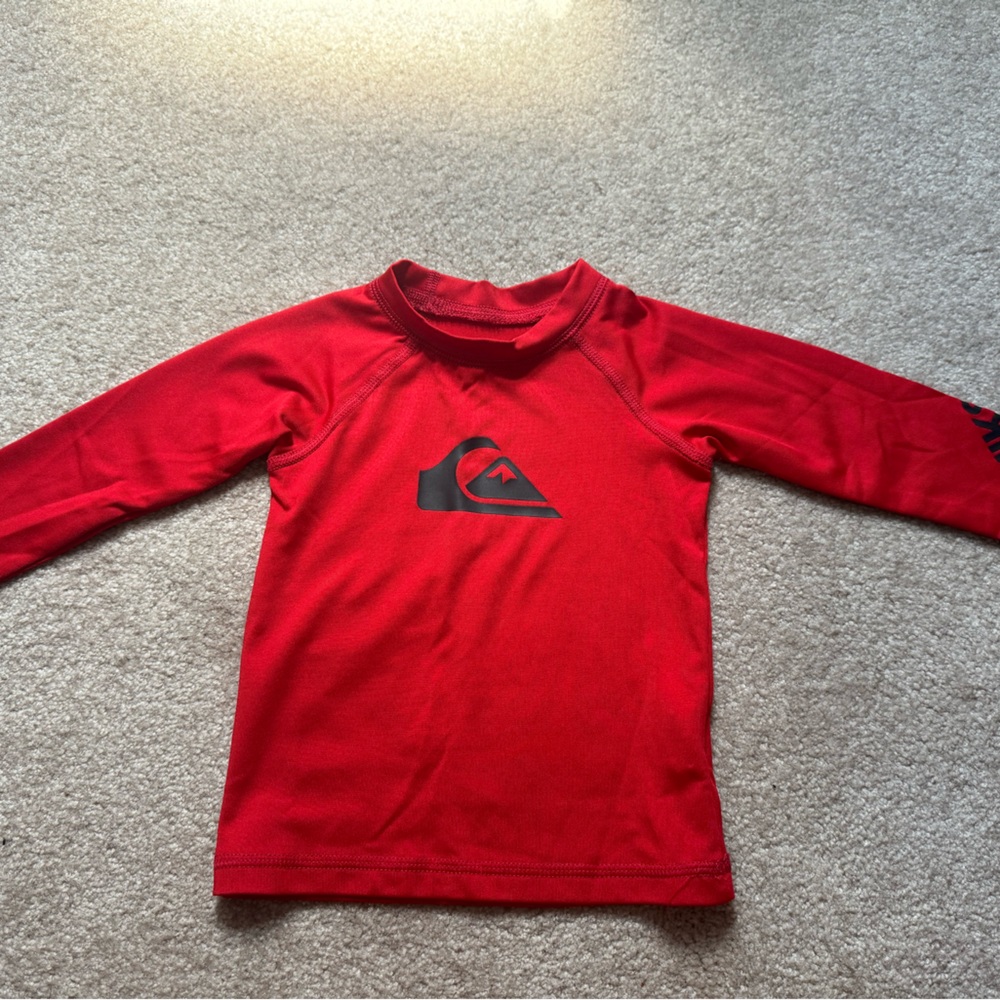 Quicksilver 12M Rash Guard, like new!